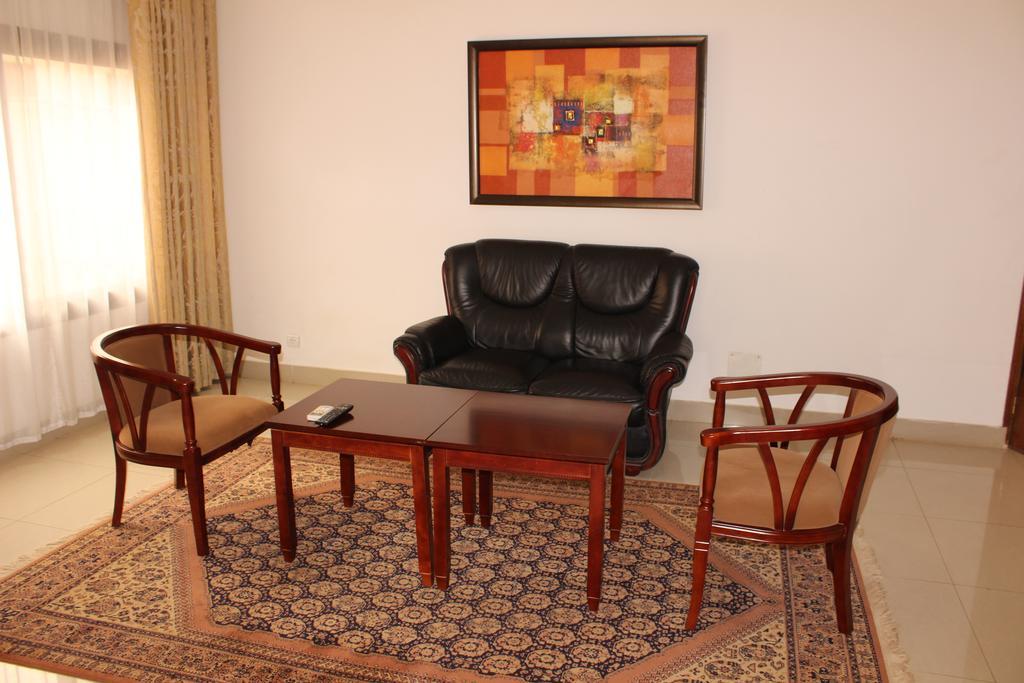 לומה Hotel Residence Flamani מראה חיצוני תמונה