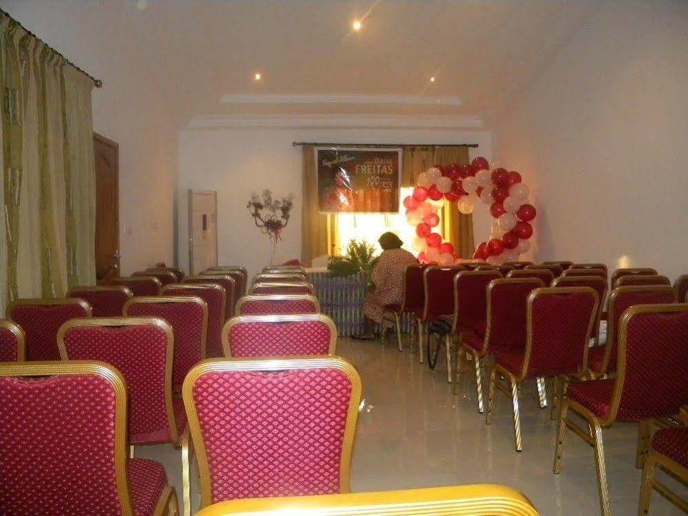 לומה Hotel Residence Flamani מראה חיצוני תמונה